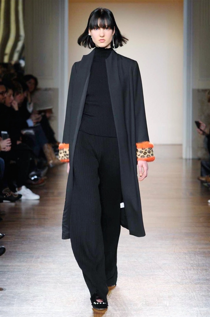 Fotoservizio/FW 2017-2018/WOMEN/BLUGIRL/DP2/14