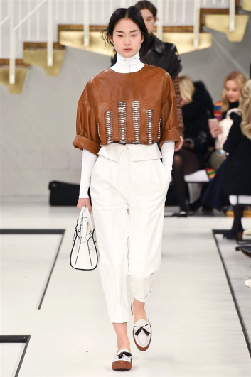 Fotoservizio/FW 2017-2018/WOMEN/TOD'S/DP2/1