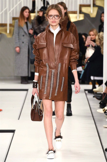 Fotoservizio/FW 2017-2018/WOMEN/TOD'S/DP2/3