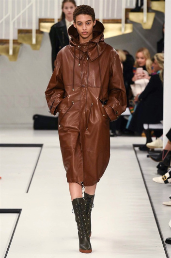 Fotoservizio/FW 2017-2018/WOMEN/TOD'S/DP2/2