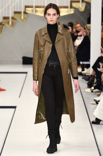 Fotoservizio/FW 2017-2018/WOMEN/TOD'S/DP2/3