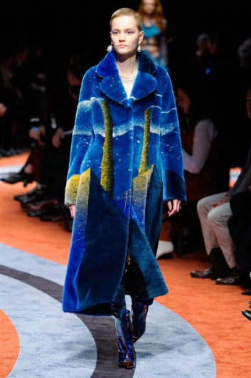 Fotoservizio/FW 2017-2018/WOMEN/MARCO DE VINCENZO/DP2/0