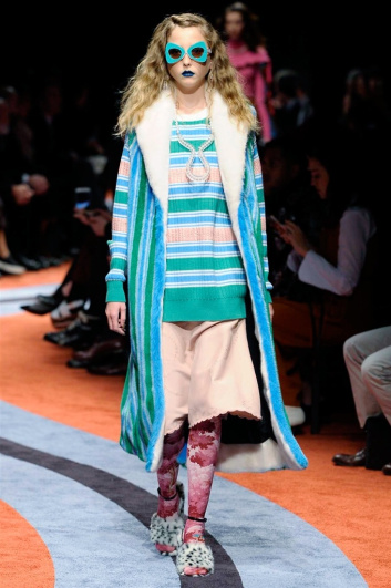 Fotoservizio/FW 2017-2018/WOMEN/MARCO DE VINCENZO/DP2/0