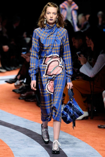 Fotoservizio/FW 2017-2018/WOMEN/MARCO DE VINCENZO/DP2/6