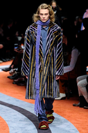 Fotoservizio/FW 2017-2018/WOMEN/MARCO DE VINCENZO/DP2/0