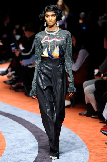 Fotoservizio/FW 2017-2018/WOMEN/MARCO DE VINCENZO/DP2/2