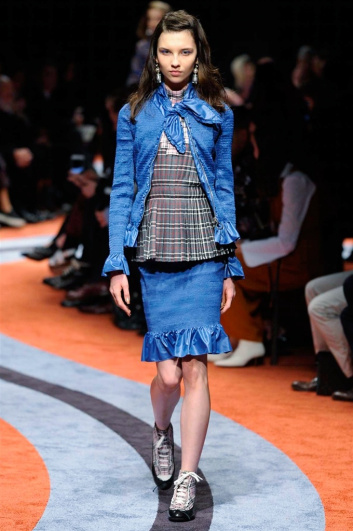 Fotoservizio/FW 2017-2018/WOMEN/MARCO DE VINCENZO/DP2/0
