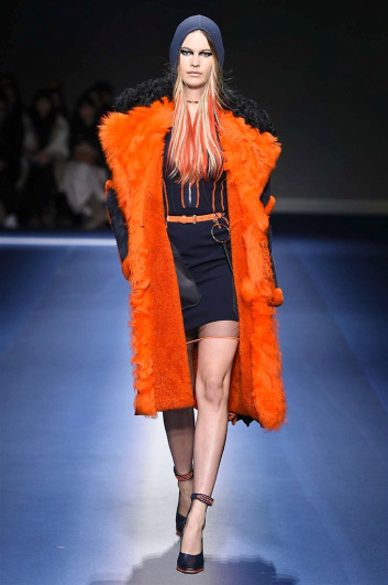 Fotoservizio/FW 2017-2018/WOMEN/VERSACE/DP2/3