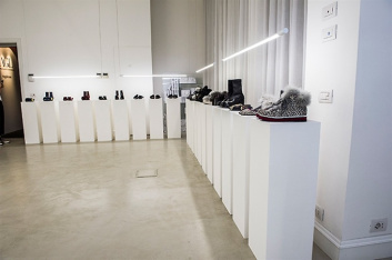 Fotoservizio/FW 2017-2018/WOMEN/AGL ATTILIO GIUSTI LEOMBRUNI/DP2/29