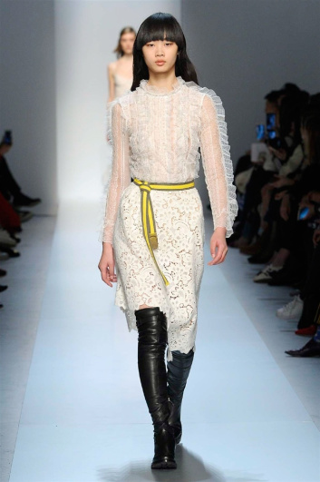 Fotoservizio/FW 2017-2018/WOMEN/ERMANNO SCERVINO/DP2/3