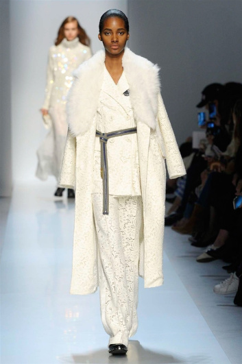 Fotoservizio/FW 2017-2018/WOMEN/ERMANNO SCERVINO/DP2/7