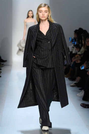 Fotoservizio/FW 2017-2018/WOMEN/ERMANNO SCERVINO/DP2/7