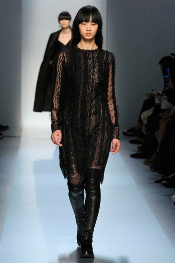 Fotoservizio/FW 2017-2018/WOMEN/ERMANNO SCERVINO/DP2/17