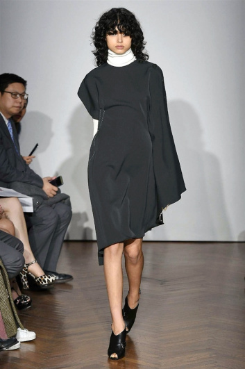 Fotoservizio/FW 2017-2018/WOMEN/GABRIELE COLANGELO/DP2/4