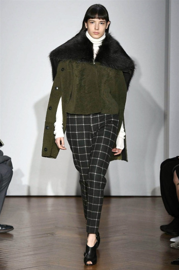 Fotoservizio/FW 2017-2018/WOMEN/GABRIELE COLANGELO/DP2/1