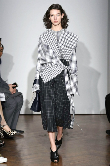 Fotoservizio/FW 2017-2018/WOMEN/GABRIELE COLANGELO/DP2/2