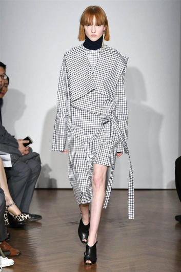 Fotoservizio/FW 2017-2018/WOMEN/GABRIELE COLANGELO/DP2/3