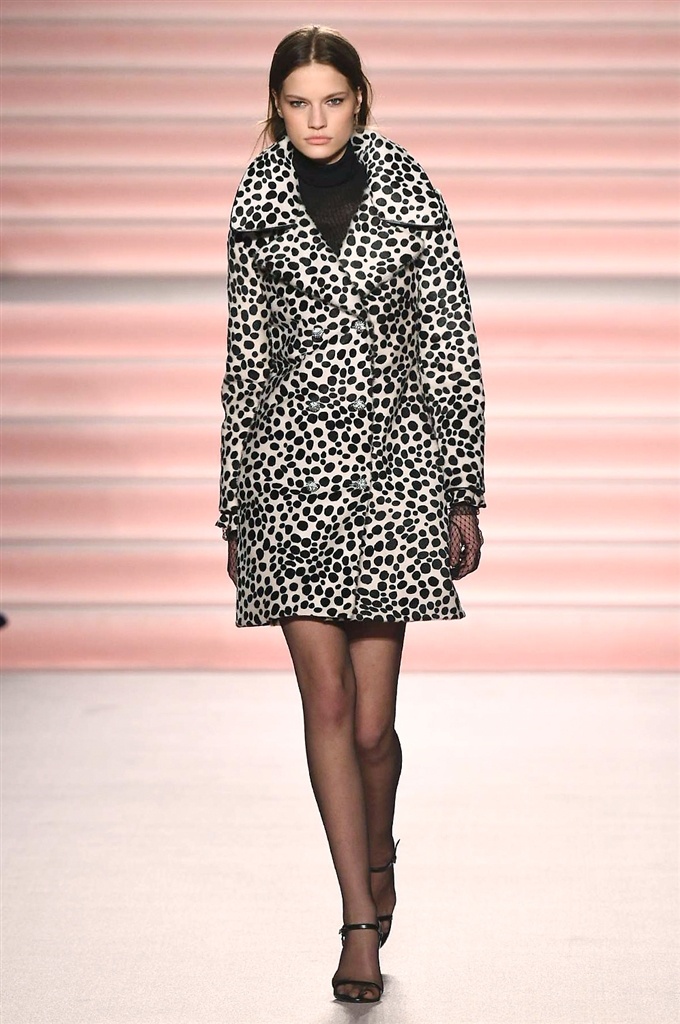 Fotoservizio/FW 2017-2018/WOMEN/PHILOSOPHY DI LORENZO SERAFINI/DP2/0