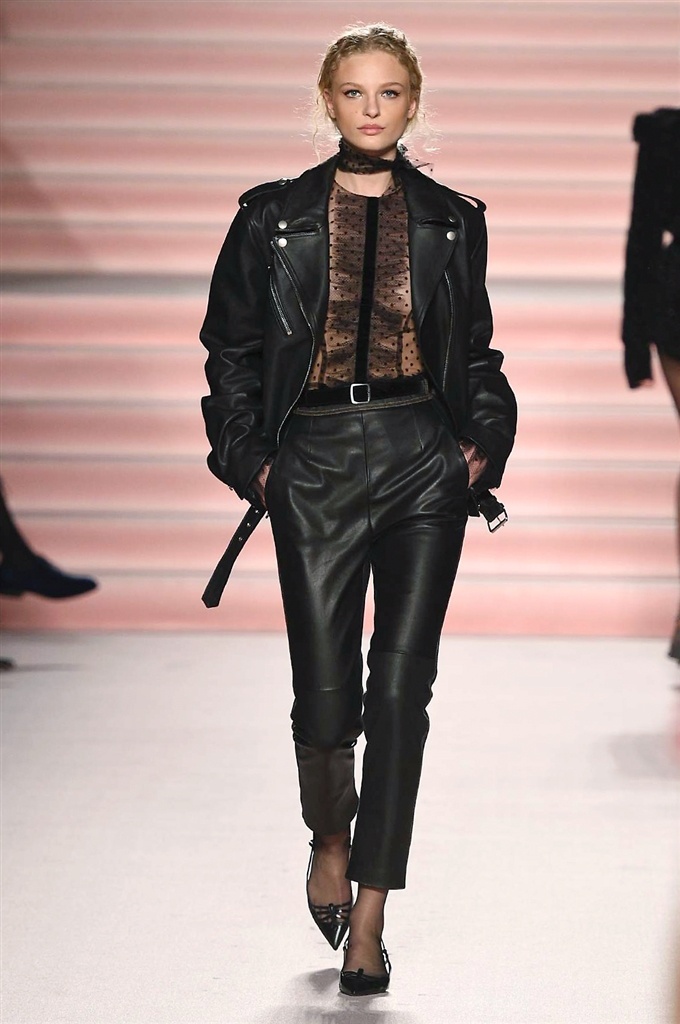 Fotoservizio/FW 2017-2018/WOMEN/PHILOSOPHY DI LORENZO SERAFINI/DP2/3