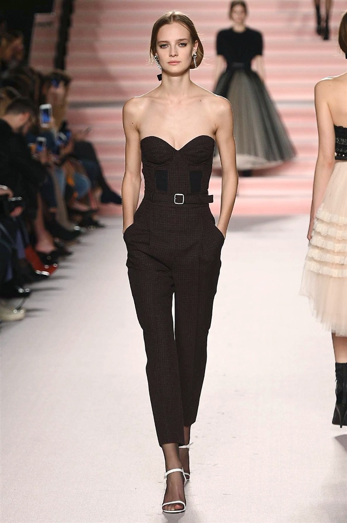 Fotoservizio/FW 2017-2018/WOMEN/PHILOSOPHY DI LORENZO SERAFINI/DP2/2