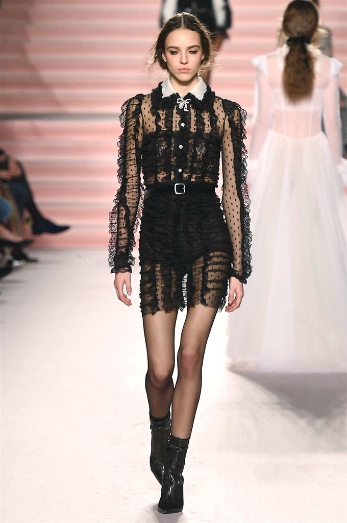 Fotoservizio/FW 2017-2018/WOMEN/PHILOSOPHY DI LORENZO SERAFINI/DP2/4