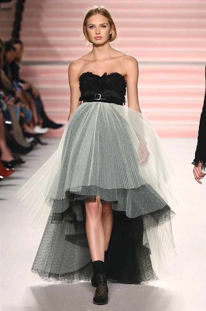 Fotoservizio/FW 2017-2018/WOMEN/PHILOSOPHY DI LORENZO SERAFINI/DP2/2
