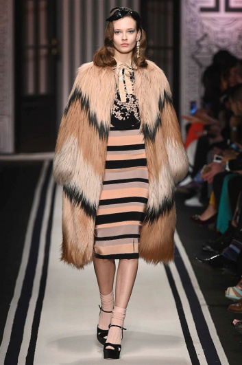 Fotoservizio/FW 2017-2018/WOMEN/ELISABETTA FRANCHI/DP2/12