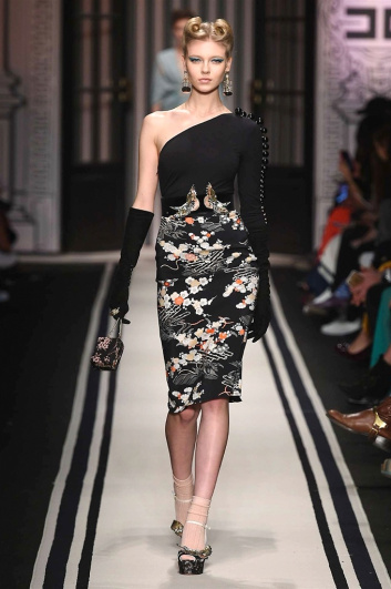 Fotoservizio/FW 2017-2018/WOMEN/ELISABETTA FRANCHI/DP2/1