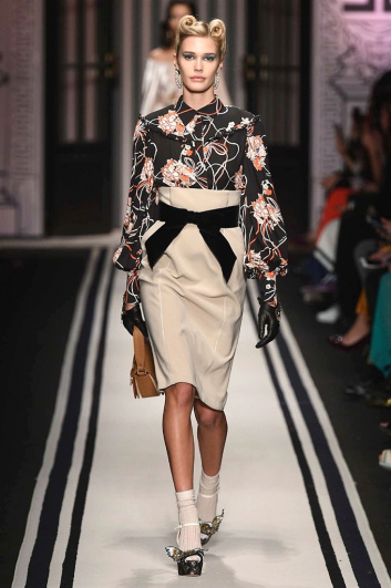 Fotoservizio/FW 2017-2018/WOMEN/ELISABETTA FRANCHI/DP2/10