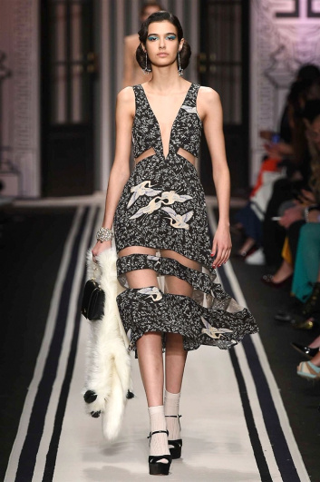 Fotoservizio/FW 2017-2018/WOMEN/ELISABETTA FRANCHI/DP2/1