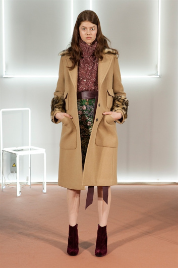 Fotoservizio/FW 2017-2018/WOMEN/BEATRICE B/DP2/2