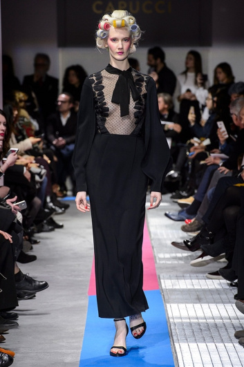 Fotoservizio/FW 2017-2018/WOMEN/CAPUCCI/DP2/37