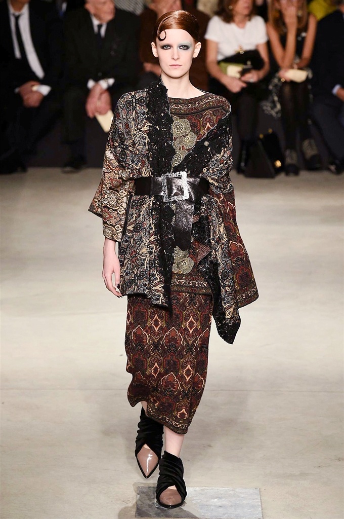 Fotoservizio/FW 2017-2018/WOMEN/ANTONIO MARRAS/DP2/0