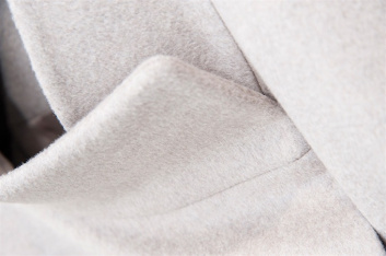 Fotoservizio/FW 2017-2018/WOMEN/CINZIA ROCCA/DP2/32