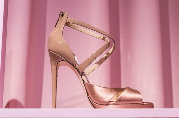 Fotoservizio/FW 2017-2018/WOMEN/JIMMY CHOO/DP2/11
