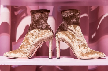 Fotoservizio/FW 2017-2018/WOMEN/JIMMY CHOO/DP2/15