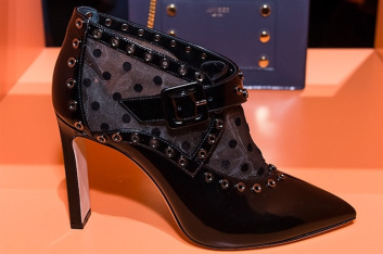 Fotoservizio/FW 2017-2018/WOMEN/JIMMY CHOO/DP2/82