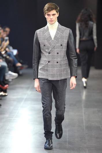 Fotoservizio/FW 2017-2018/WOMEN/ASSEGNATO/DP2/42