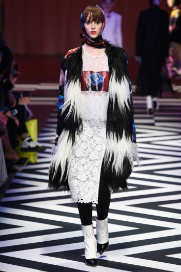 Fotoservizio/FW 2017-2018/WOMEN/MSGM/DP2/3