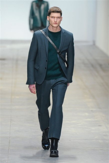 Fotoservizio/FW 2012-2013/MEN/COSTUME NATIONAL HOMME/D1/23