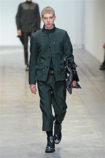 Fotoservizio/FW 2012-2013/MEN/COSTUME NATIONAL HOMME/D1/27