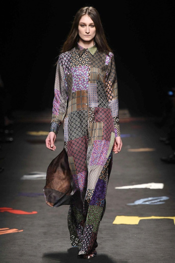 Fotoservizio/FW 2017-2018/WOMEN/MAURIZIO PECORARO/DP2/3