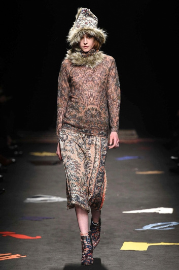 Fotoservizio/FW 2017-2018/WOMEN/MAURIZIO PECORARO/DP2/7