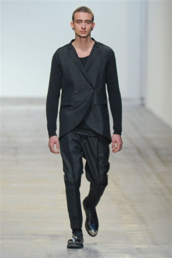 Fotoservizio/FW 2012-2013/MEN/COSTUME NATIONAL HOMME/D1/38