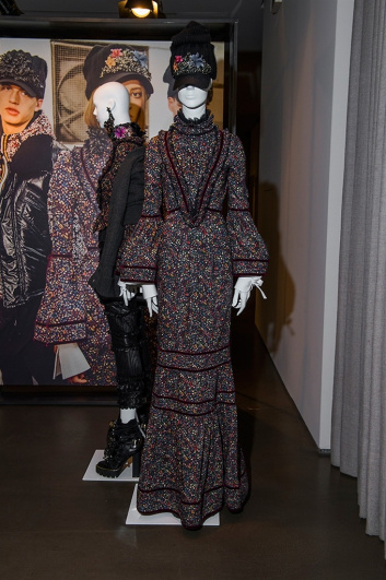 Fotoservizio/FW 2017-2018/WOMEN/DSQUARED2/DP2/1