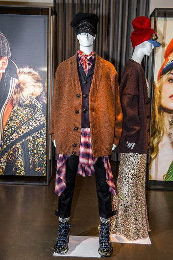 Fotoservizio/FW 2017-2018/WOMEN/DSQUARED2/DP2/18