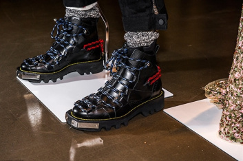 Fotoservizio/FW 2017-2018/WOMEN/DSQUARED2/DP2/20