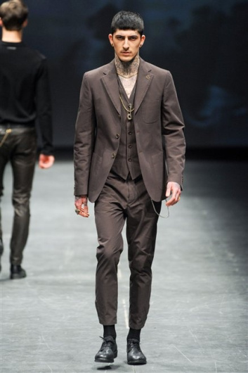 Fotoservizio/FW 2012-2013/MEN/DIESEL BLACK GOLD/D1/9
