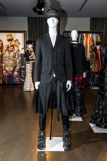 Fotoservizio/FW 2017-2018/WOMEN/DSQUARED2/DP2/50