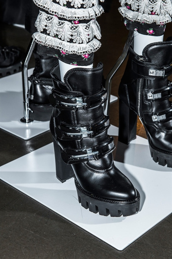 Fotoservizio/FW 2017-2018/WOMEN/DSQUARED2/DP2/65